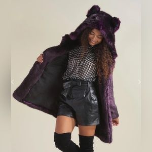 Midnight Wolf Luxe Classic Faux Fur Coat